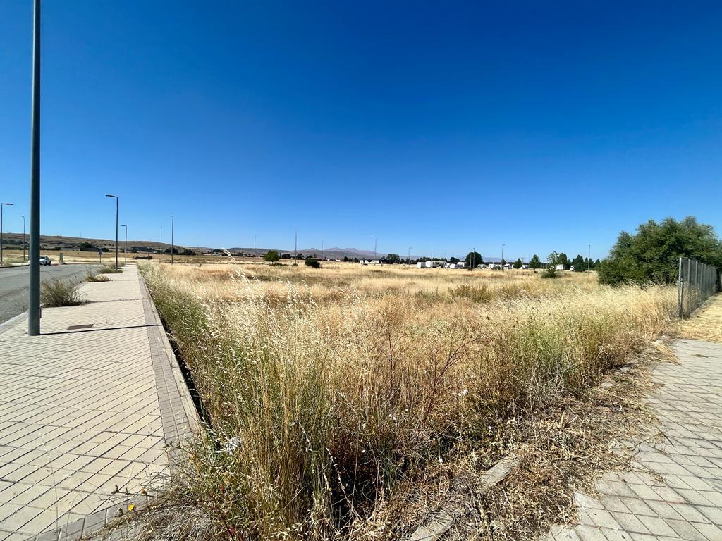 Calle Jesús Grande Aparicio, Ávila, Ávila à vendre Photo principale– Image 1 sur 44