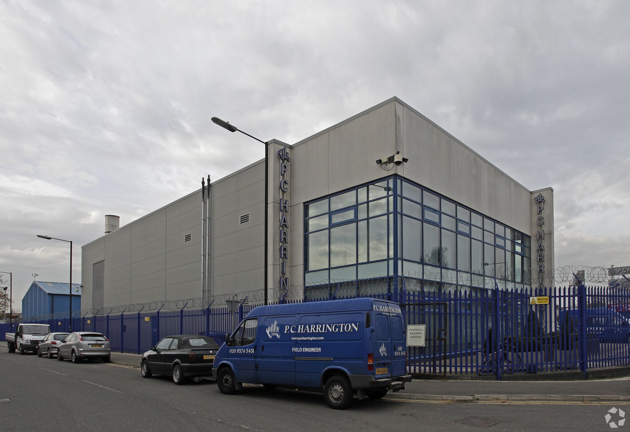 Collett Way, Southall à vendre Photo principale– Image 1 sur 4