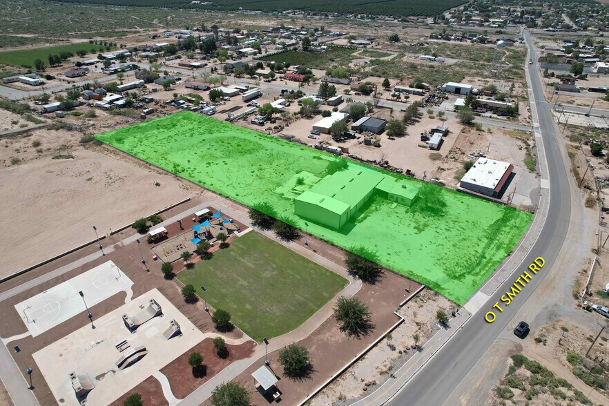 200 O T Smith Rd, Tornillo, TX à vendre - Photo de l’immeuble – Image 2 sur 38