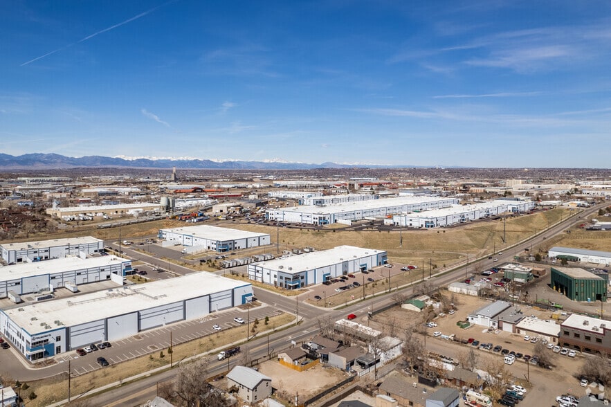 635 E 52nd Ave, Denver, CO à louer - Aérien – Image 2 sur 3