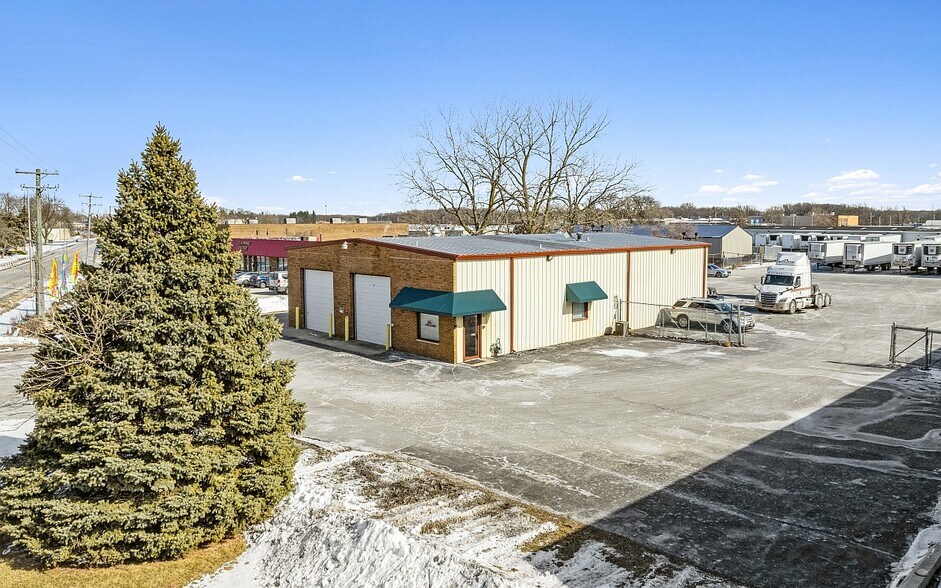 19449 Chicago Heights Glenwood Rd, Glenwood, IL à vendre - Photo de l’immeuble – Image 2 sur 4