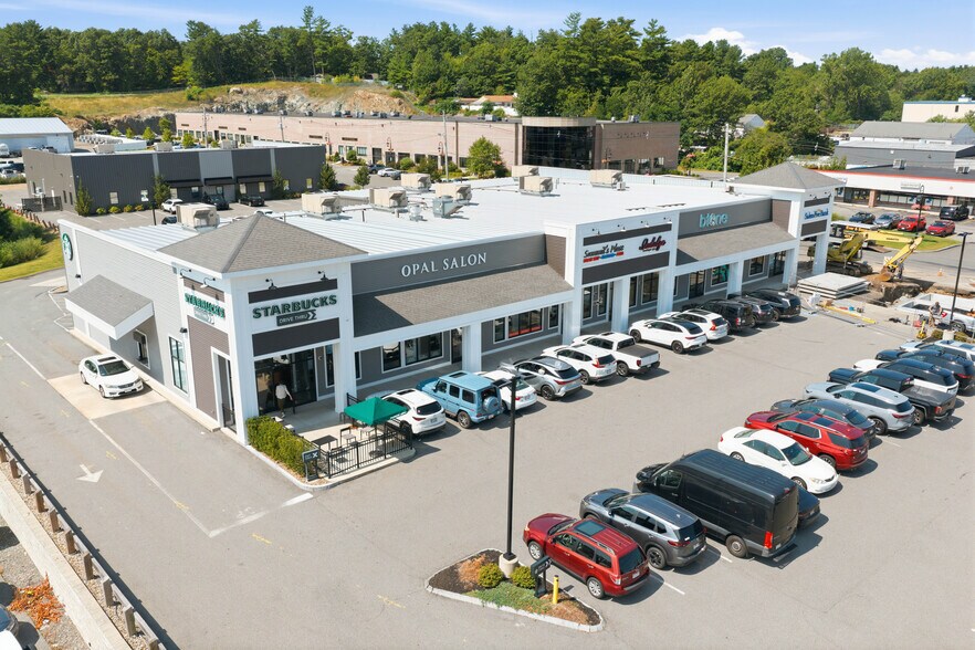 227 S Main St, Middleton, MA à louer - Photo de l’immeuble – Image 3 sur 4