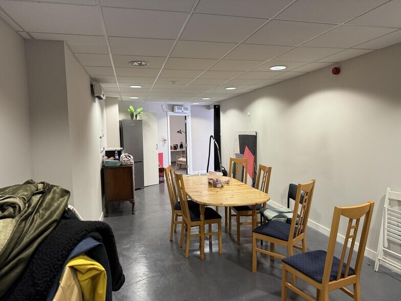 24-42 Gardeners St, Dunfermline à vendre - Photo de l’immeuble – Image 3 sur 13