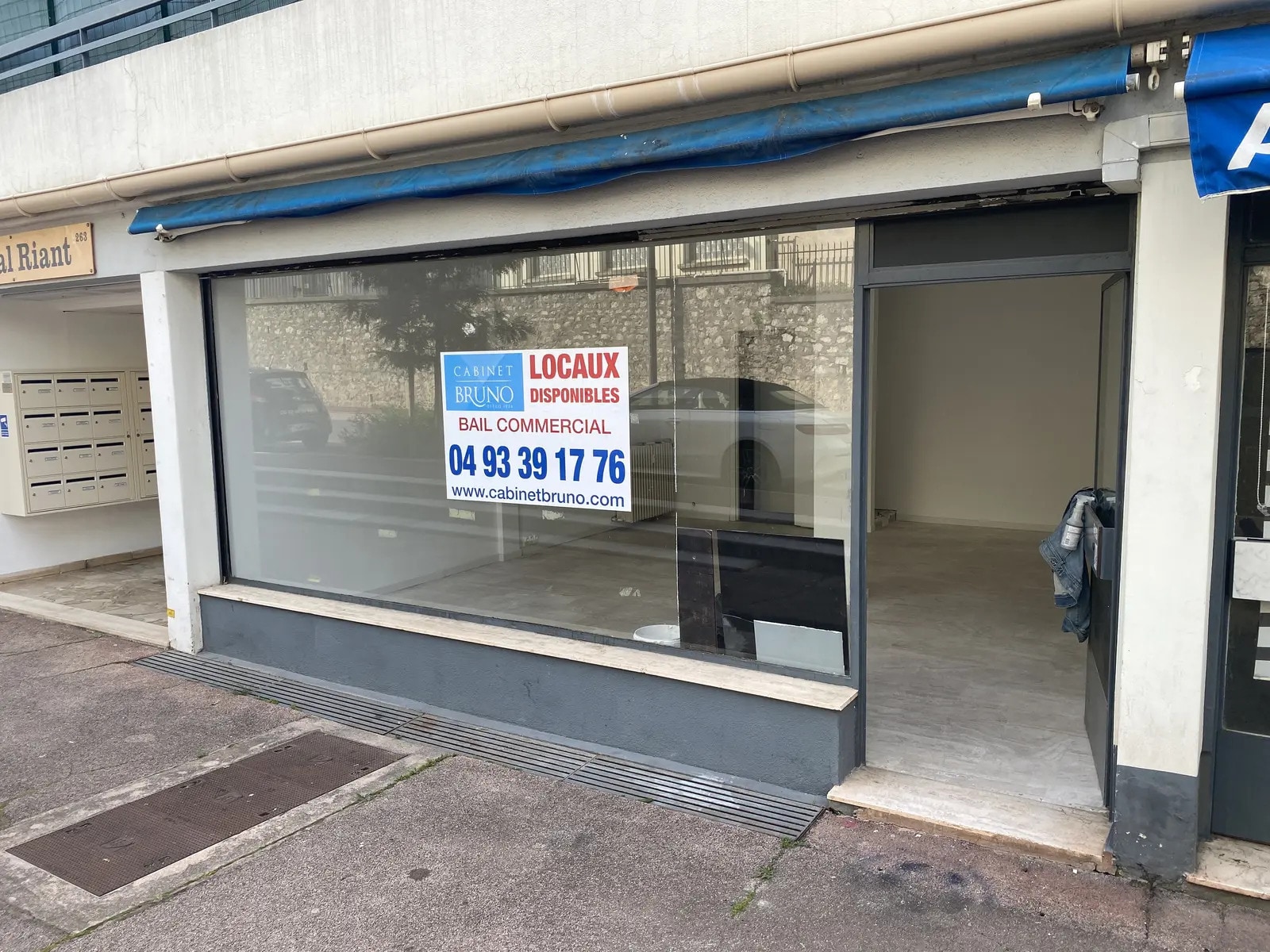 263 Avenue De Grasse, Cannes à louer Photo de l’immeuble– Image 1 sur 6