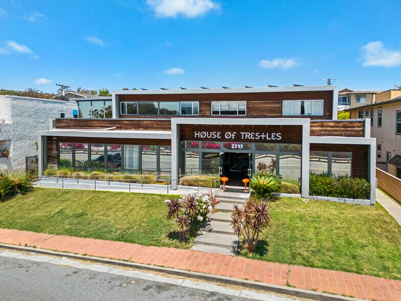 2717 S El Camino Real, San Clemente, CA à vendre - Photo de l’immeuble – Image 1 sur 13