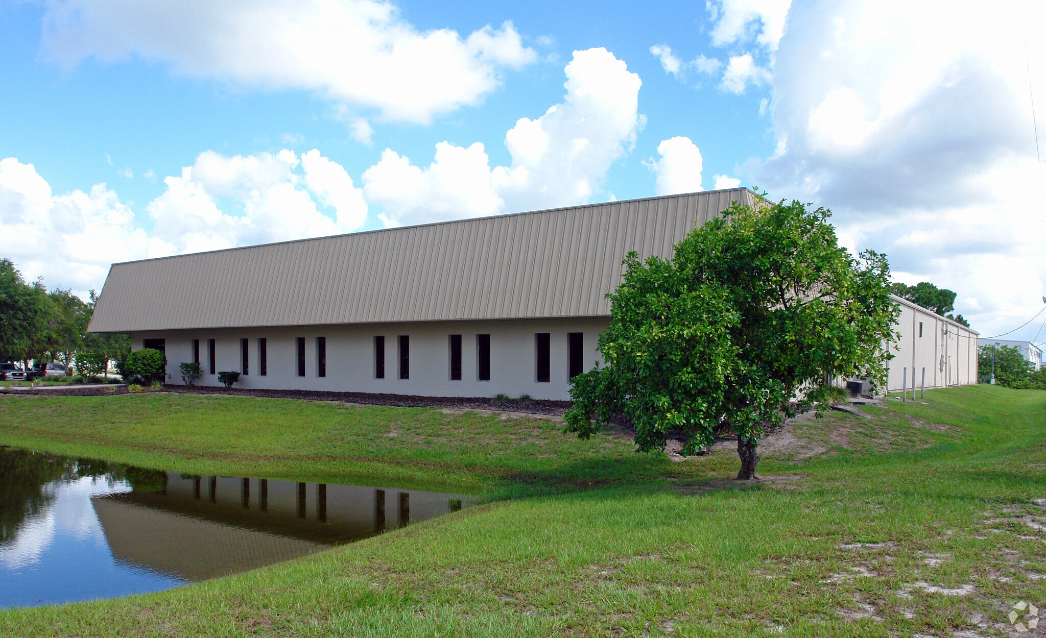 7830 Ellis Rd, West Melbourne, FL à vendre Photo principale– Image 1 sur 7