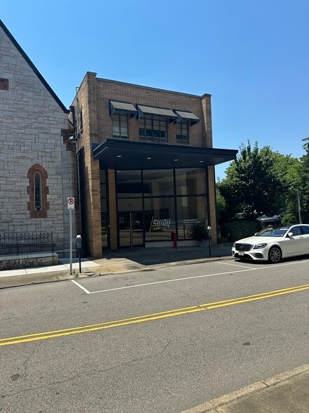 211 W Freemason St, Norfolk, VA à louer - Photo de l’immeuble – Image 3 sur 20