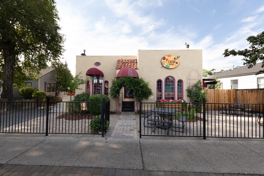 146 Vassar St, Reno, NV à vendre - Photo de l’immeuble – Image 1 sur 33