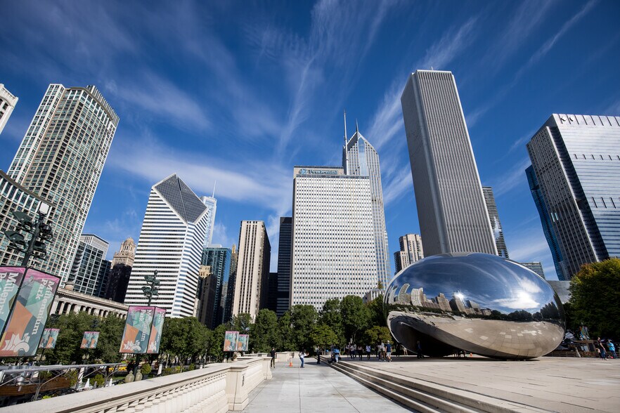 180 N Stetson Ave, Chicago, IL à louer - Photo de l’immeuble – Image 3 sur 18