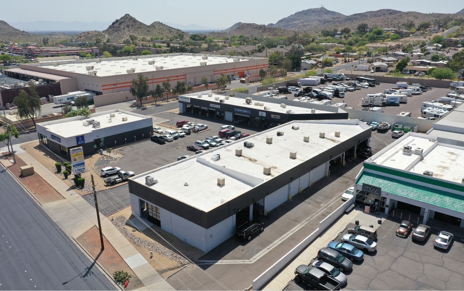 12614 N Cave Creek Rd, Phoenix, AZ à louer - Photo de l’immeuble – Image 2 sur 3