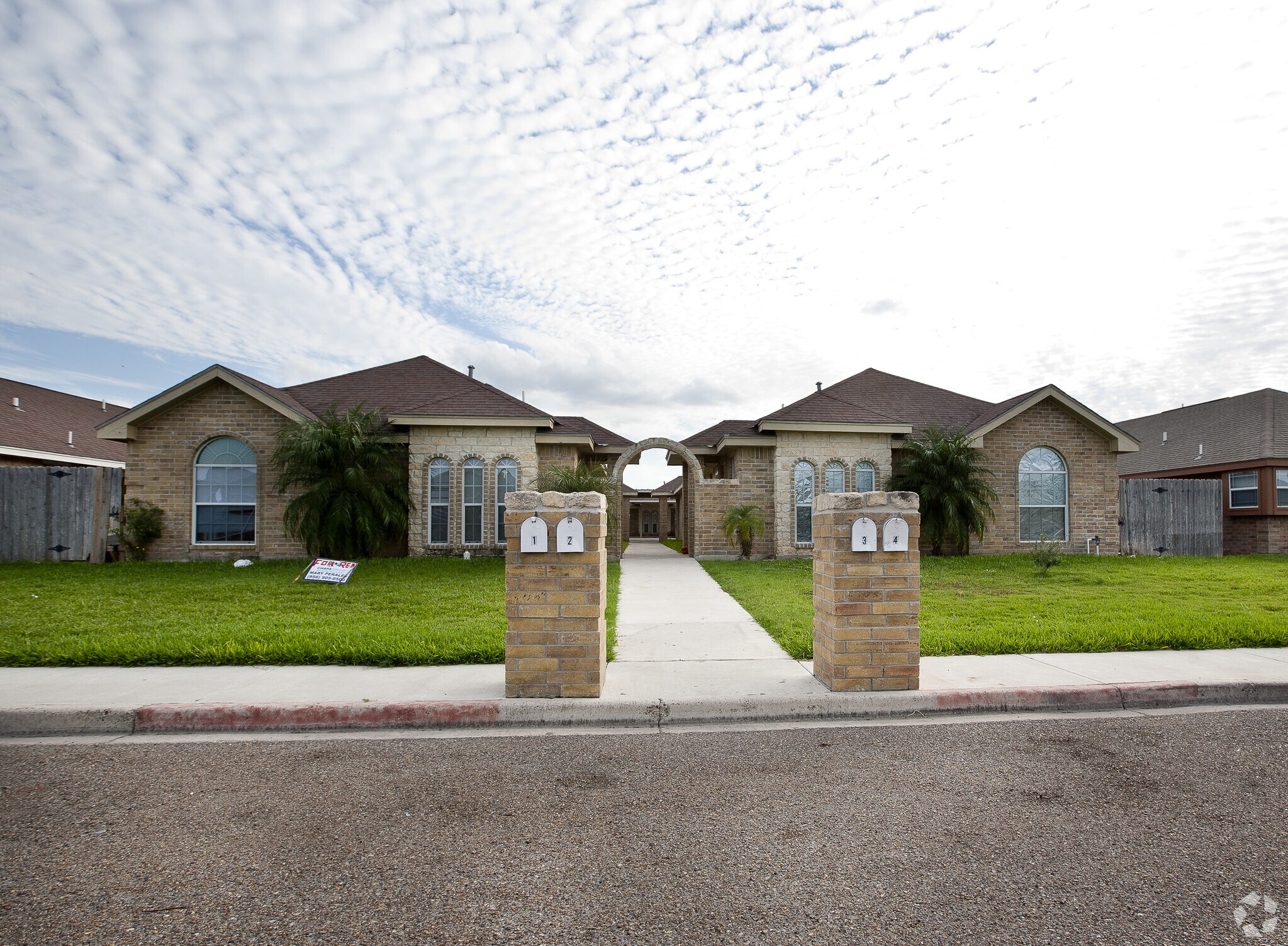 3714 W Sarah Evans, Edinburg, TX à vendre Photo principale– Image 1 sur 3