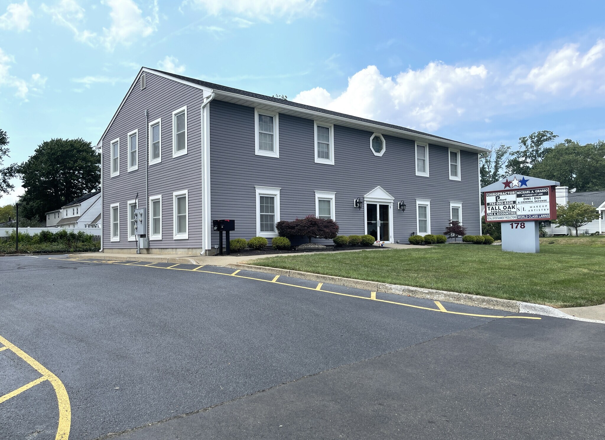 178 South St, Freehold, NJ à louer Photo principale– Image 1 sur 3