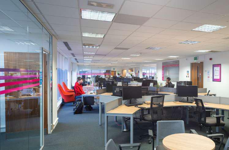 21 Tyndrum St, Glasgow à vendre - Photo de l’immeuble – Image 2 sur 8