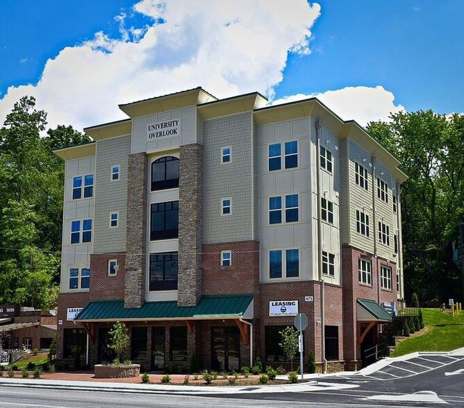 475 Blowing Rock Rd, Boone, NC à louer - Photo de l’immeuble – Image 2 sur 32