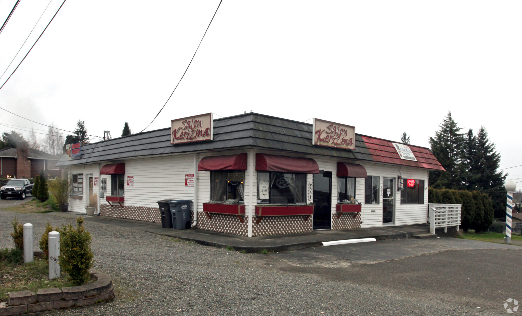 8004-8008 27th St W, University Place, WA à vendre Photo principale– Image 1 sur 3