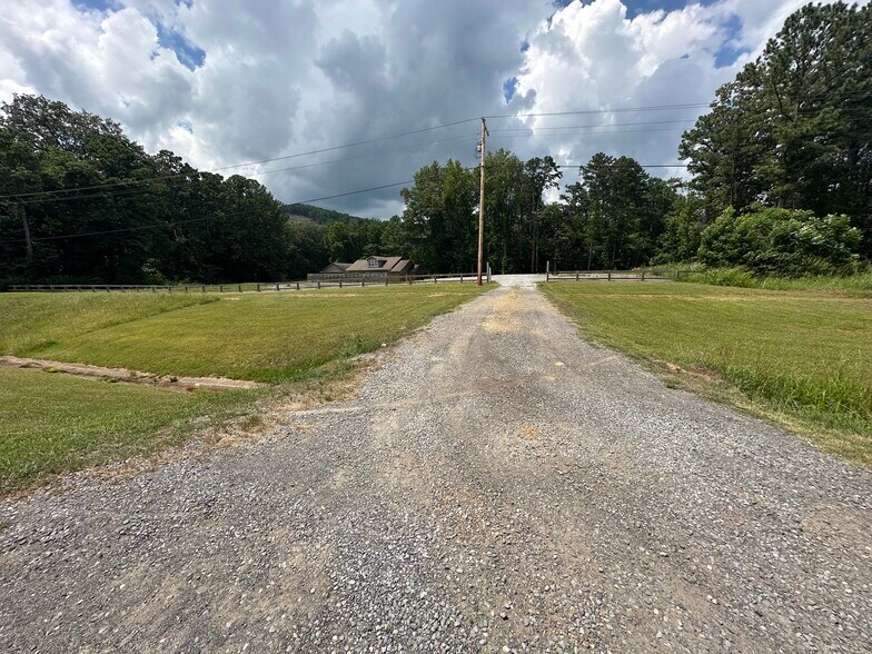 19520 John T Reid Pky, Scottsboro, AL à vendre - Photo principale – Image 1 sur 11