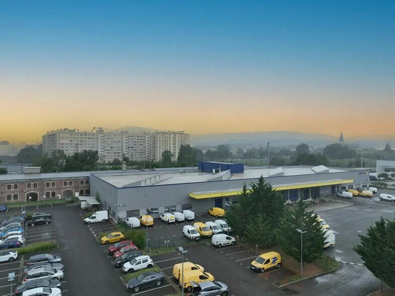 Industriel/Logistique dans Metz à vendre - Photo de l’immeuble – Image 2 sur 18