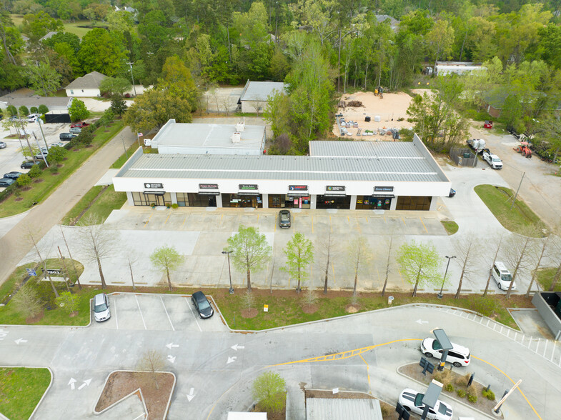 2201 11th St, Mandeville, LA à louer - Photo de l’immeuble – Image 2 sur 4
