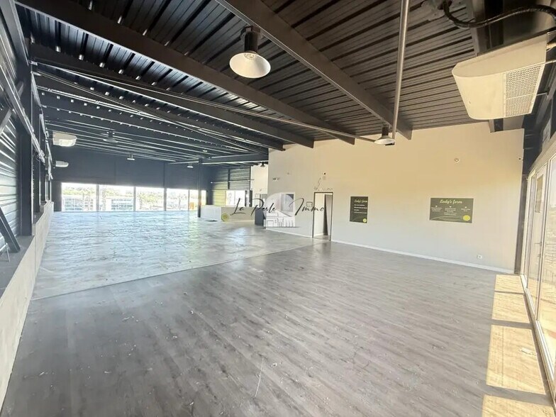 Local commercial dans Perpignan à vendre - Photo de l’immeuble – Image 2 sur 12