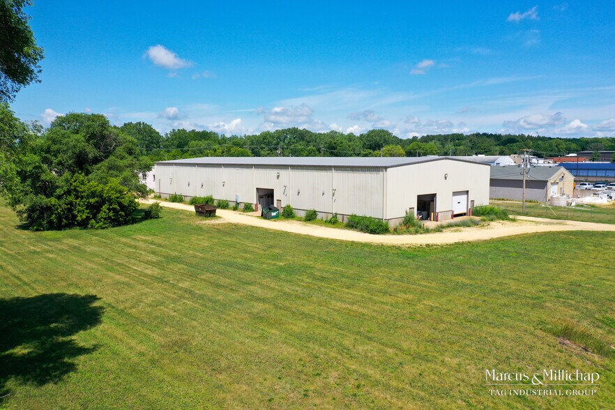 2219 N Central Ave, Rockford, IL à vendre - Photo de l’immeuble – Image 3 sur 8