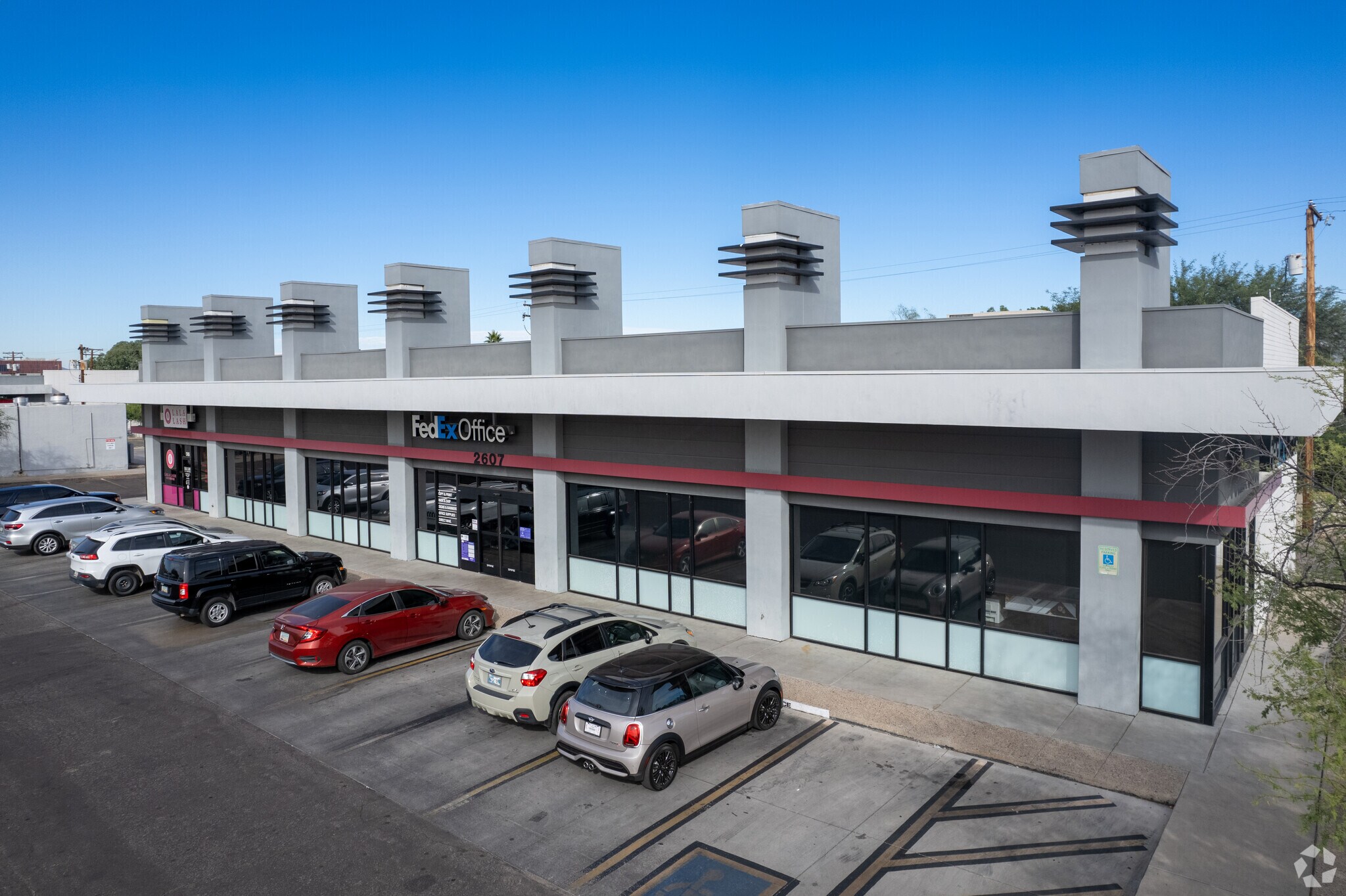 2605-2607 E Speedway Blvd, Tucson, AZ à louer Photo principale– Image 1 sur 5