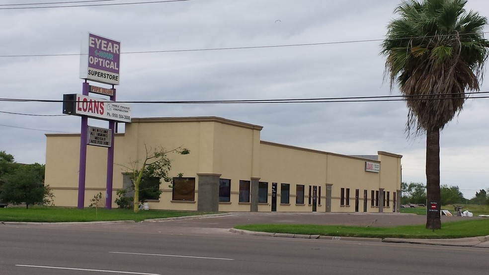 3147 Boca Chica Blvd, Brownsville, TX à louer - Photo de l’immeuble – Image 2 sur 7