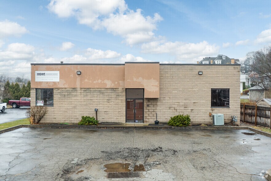 118 Ashland Ave, Canonsburg, PA à louer - Photo de l’immeuble – Image 2 sur 4