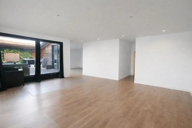 Plus de détails pour 92 Chemin De La Flambère, Toulouse - Bureau à louer