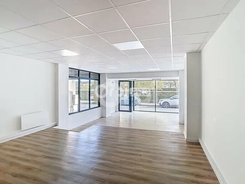 27 Bis Avenue Jean Jaurès, Terrasson-Lavilledieu à louer - Photo intérieure – Image 3 sur 5
