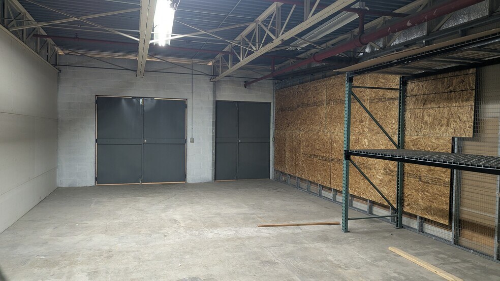 1200 Corporate Blvd, Lancaster, PA à louer - Photo de l’immeuble – Image 2 sur 3