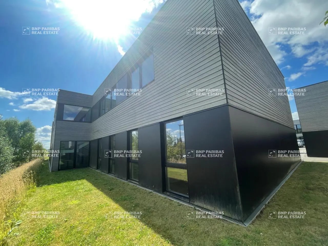 30 Avenue Pierre Mauroy, Loos à vendre Photo principale– Image 1 sur 12