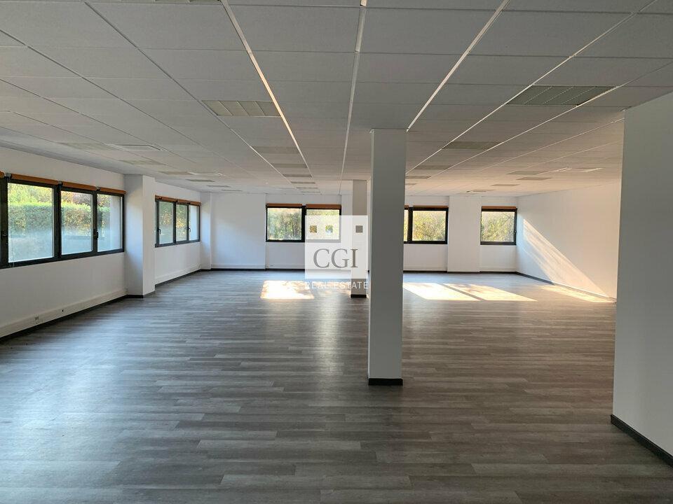 Bureau dans Saint-Priest à louer Photo intérieure– Image 1 sur 1