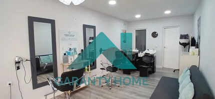 Local commercial dans Cáceres, Cáceres à louer Photo intérieure– Image 1 sur 4