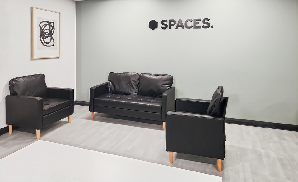 540 N Broadway, Green Bay, WI à louer - Photo intérieure – Image 3 sur 56