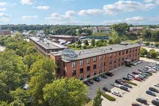 Plus de détails pour 313-317 Iron Horse Way, Providence, RI - Bureau, Local commercial à louer