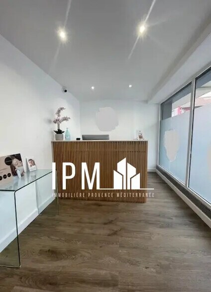 65 Rue Du Rouet, Marseille à vendre - Photo de l’immeuble – Image 1 sur 5