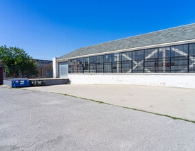 2900 E 11th St, Los Angeles, CA à louer Photo intérieure– Image 1 sur 10
