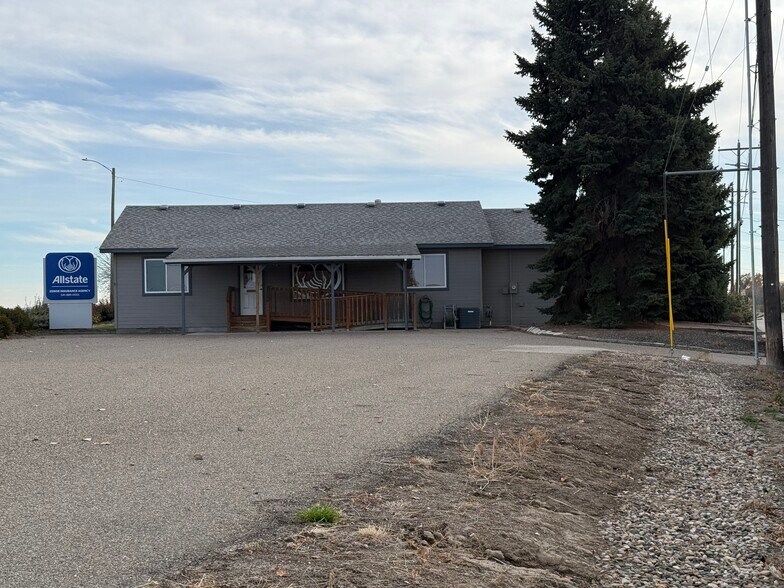 725 SW 8th St, Fruitland, ID à vendre - Photo de l’immeuble – Image 3 sur 12