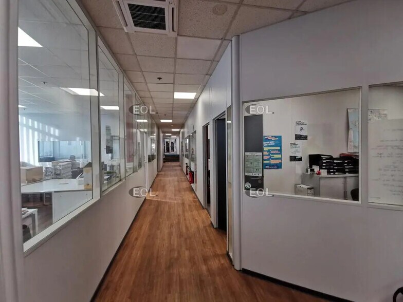 Bureau dans Tourcoing à louer - Photo de l’immeuble – Image 2 sur 5