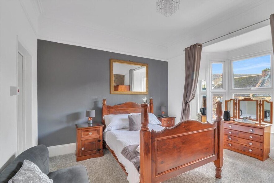 3 Belmont Rd, Ilfracombe à vendre - Photo de l’immeuble – Image 3 sur 8
