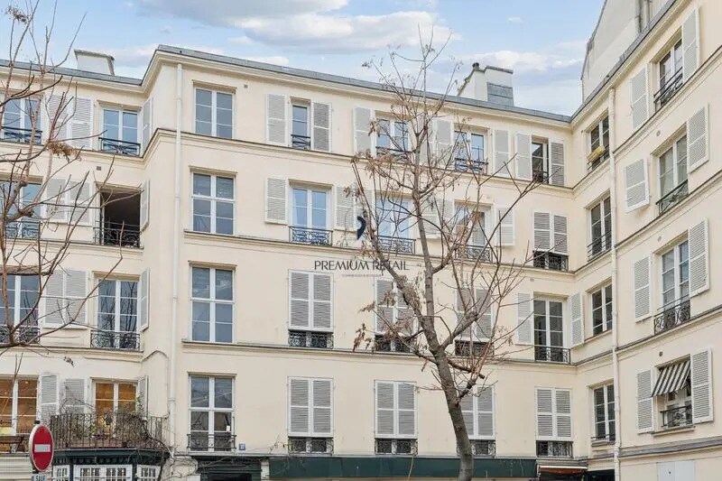 Rue Mabillon, Paris à vendre - Photo de l’immeuble – Image 2 sur 13