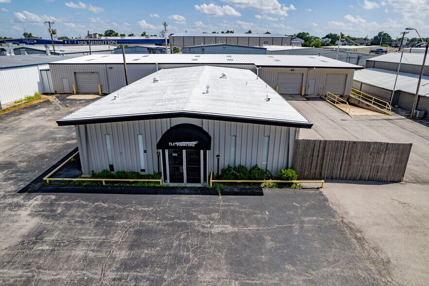 7602 E 46th St, Tulsa, OK à vendre - Photo de l’immeuble – Image 1 sur 7