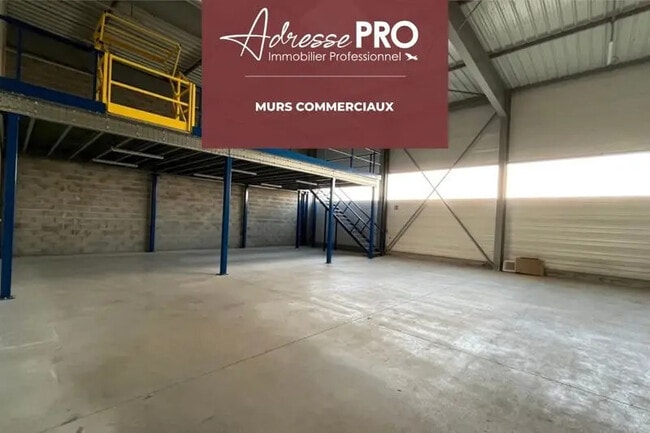 Plus de détails pour Bureau à vendre