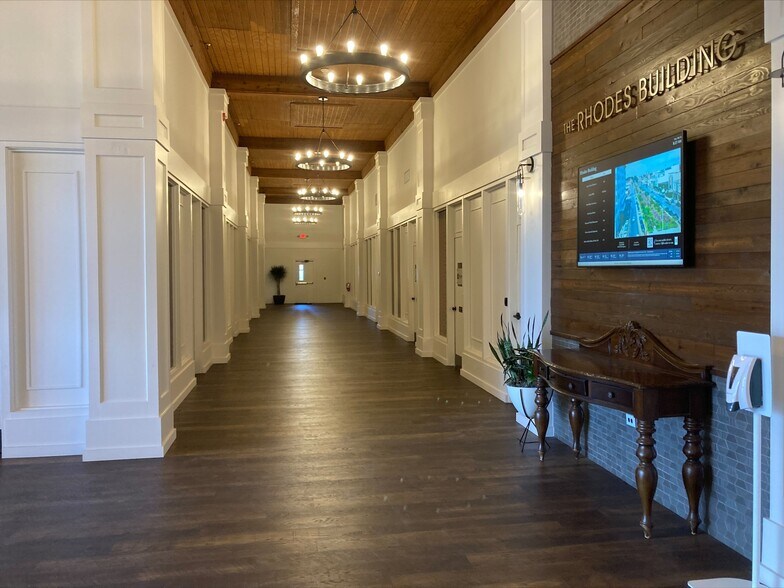 41 N Jefferson St, Pensacola, FL à louer - Photo intérieure – Image 2 sur 4