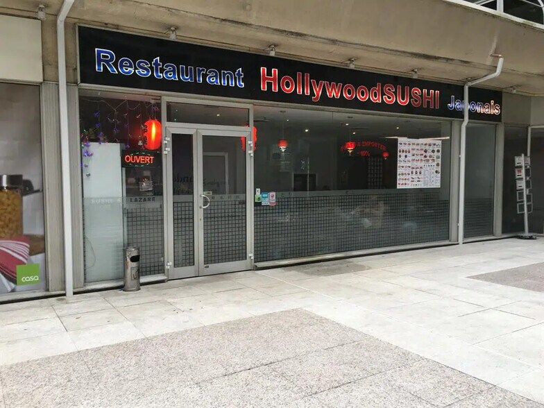 Local commercial dans Paris à louer - Photo de l’immeuble – Image 1 sur 3