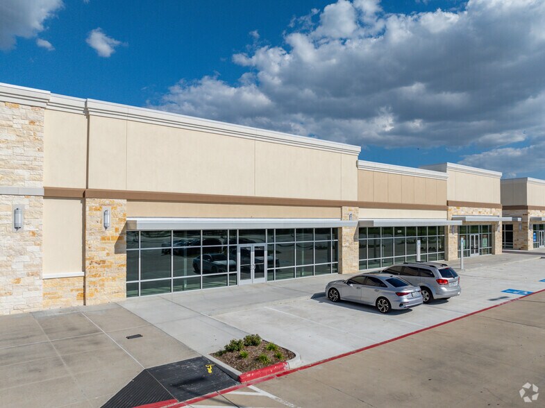 6240 Garth Rd, Baytown, TX à louer - Photo de l’immeuble – Image 2 sur 3
