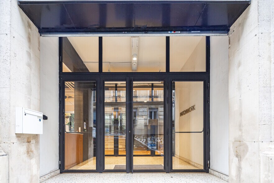 86-90 Rue Notre-Dame De Nazareth, Paris à louer - Photo de l’immeuble – Image 3 sur 3