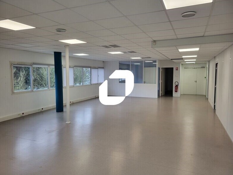 Bureau dans Mérignac à louer - Photo intérieure – Image 2 sur 8