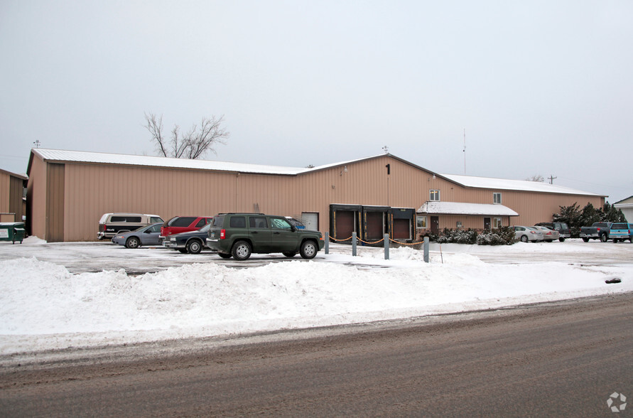 2845 4th St S, Waite Park, MN à louer - Photo de l’immeuble – Image 2 sur 2
