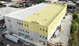 Plus de détails pour 568 Meserole St, Brooklyn, NY - Industriel/Logistique à louer